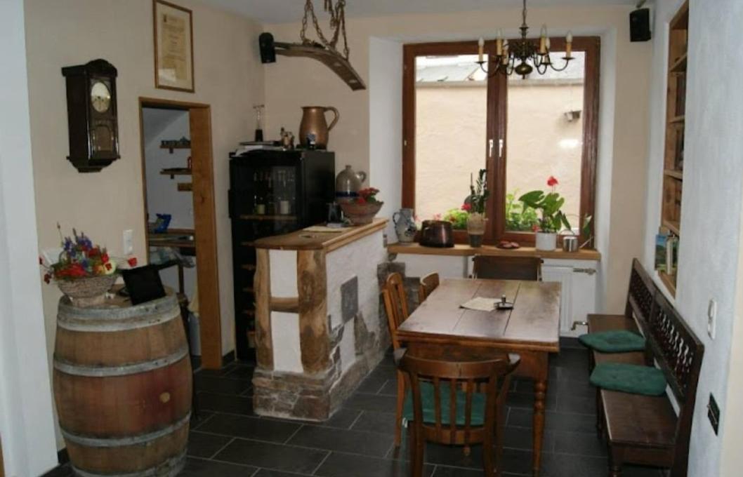 Weingut Gaestehaus Bach コッヘム エクステリア 写真