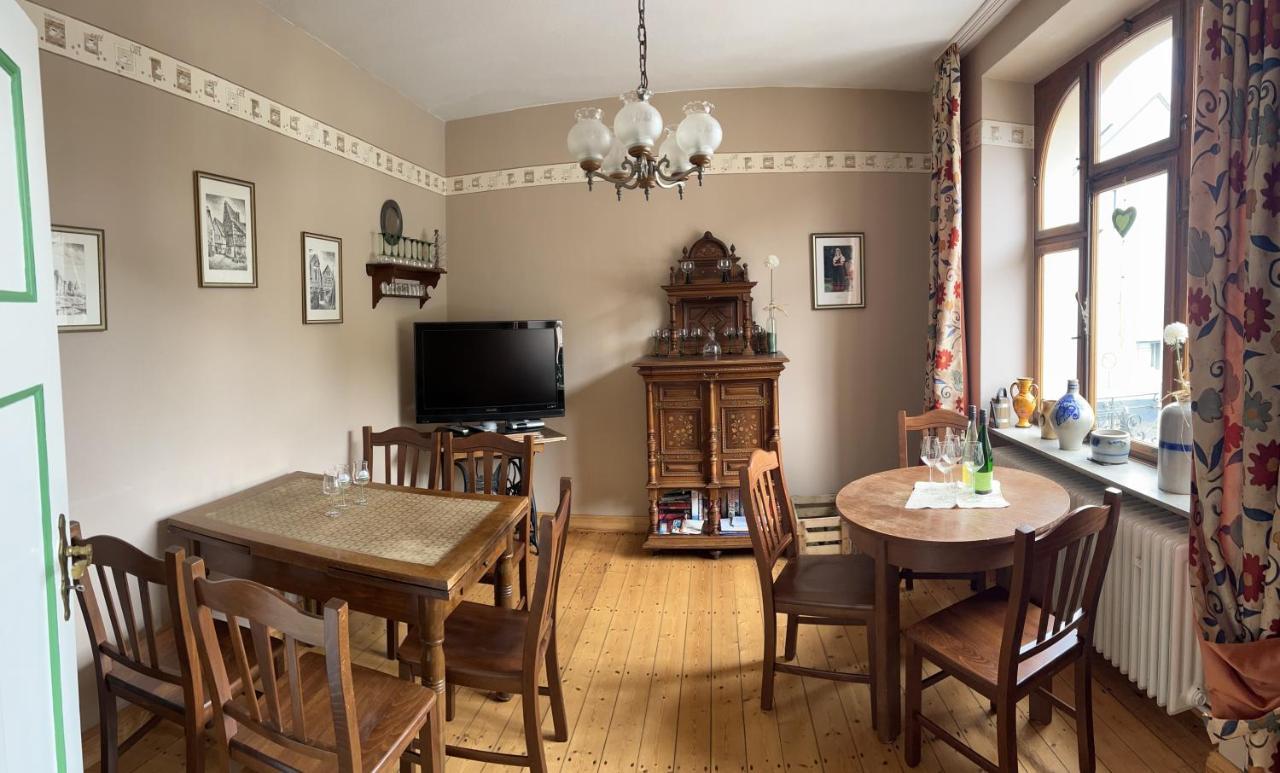 Weingut Gaestehaus Bach コッヘム エクステリア 写真