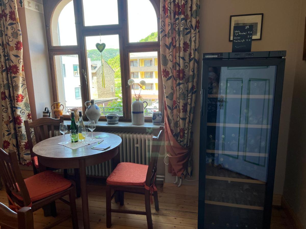 Weingut Gaestehaus Bach コッヘム エクステリア 写真
